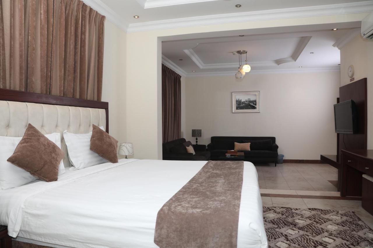 Samaya Suites Ar Riyad Esterno foto
